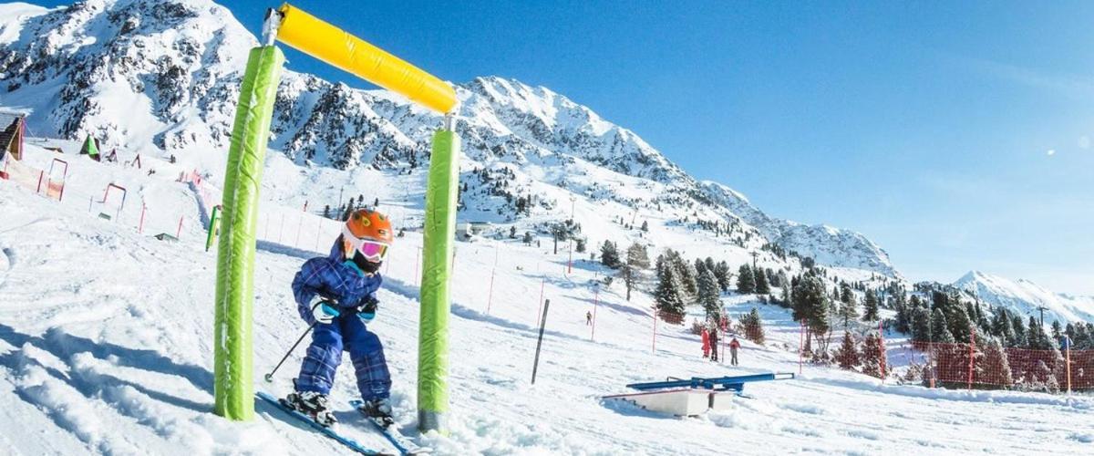 Austria Alpinhotel Ski In Ski Out An Der Edelweissbahn Obertauern Zewnętrze zdjęcie